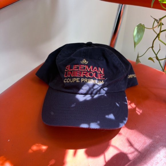 Vintage SLEEMAN UNIBROUE Beer baseball cap 2005 - Picture 7 of 7